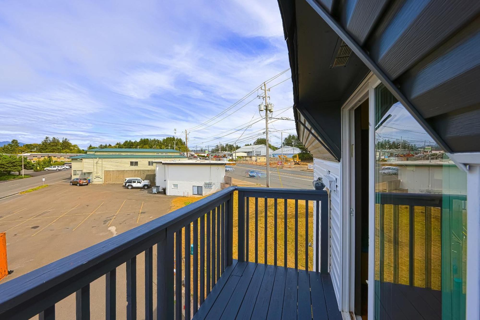 Coastal Inn By Oyo Lincoln City - Oregon Coast Hwy Екстер'єр фото