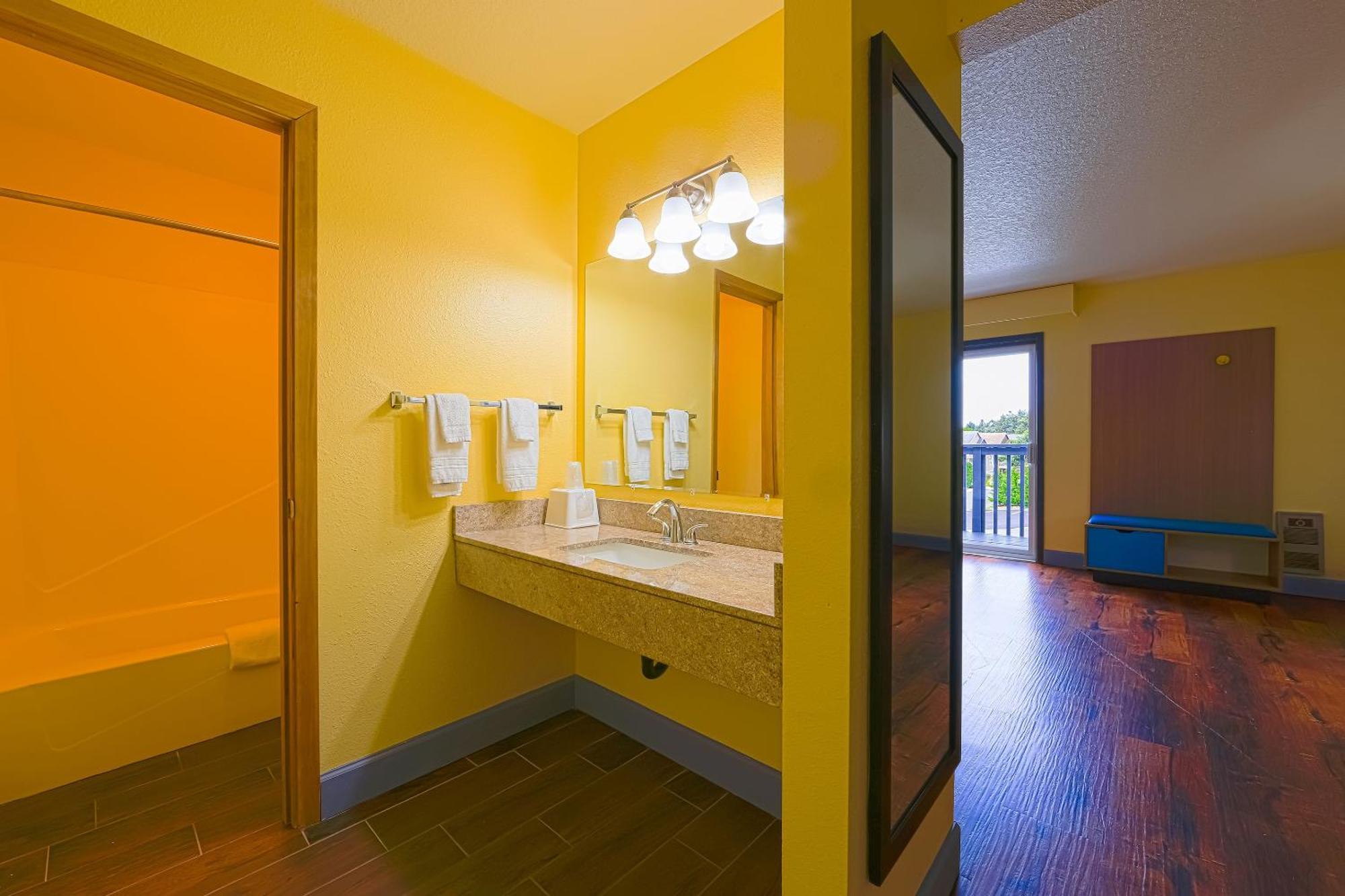 Coastal Inn By Oyo Lincoln City - Oregon Coast Hwy Екстер'єр фото