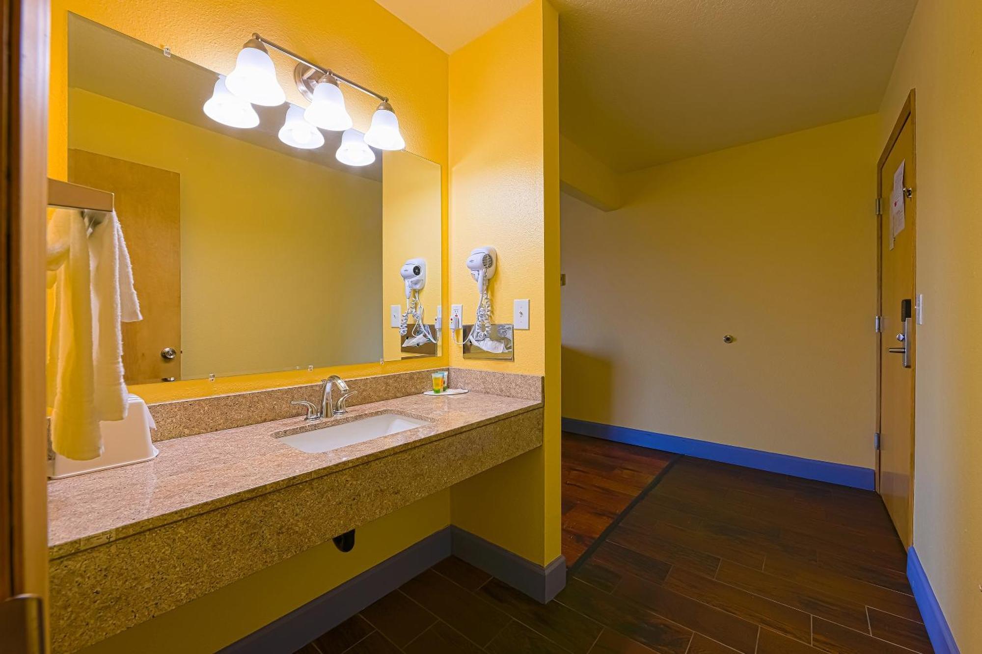 Coastal Inn By Oyo Lincoln City - Oregon Coast Hwy Екстер'єр фото